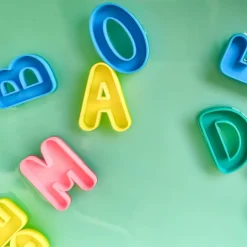 Alfabeto letras mayúsculas rellenables 7 cm (28) - Sumando Momentos