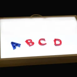 Alfabeto Montessori letras mayúsculas translúcidas castellano/catalán (170) - R-cre@