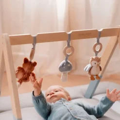 Arco de actividades de madera Amigos del Bosque - Little Dutch