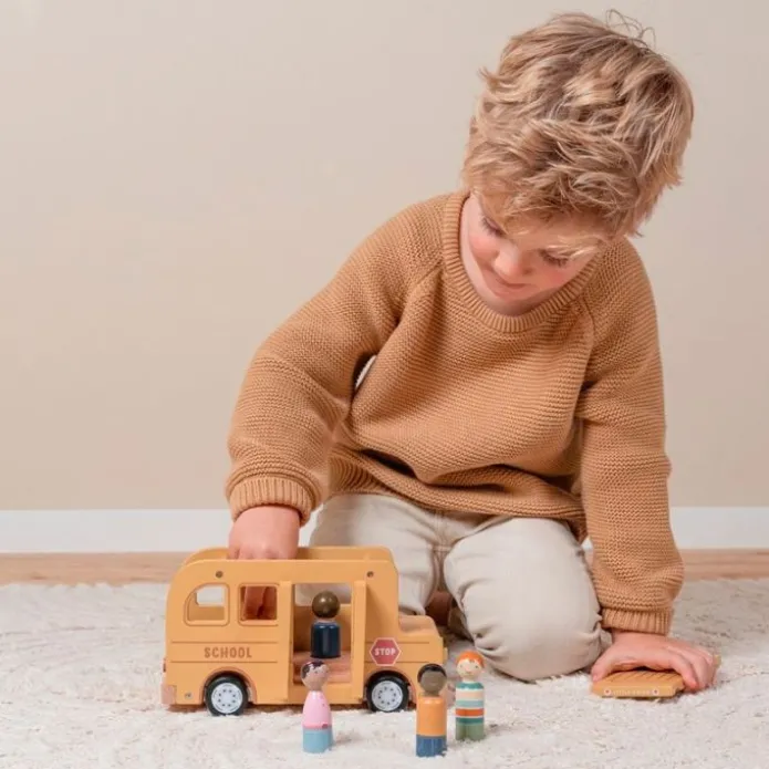 Autobús escolar de madera con 5 muñecos - Little Dutch