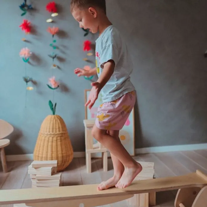 Balancín-pasarela de equilibrio de madera Pikler - Kinderfeets