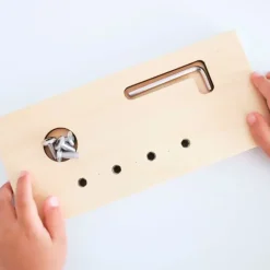 Base madera con llave Allen y tornillos - Montessori