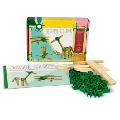 Bloques de construcción de madera (10) y conectores (56) compatibles con KAPLA - Join Clips