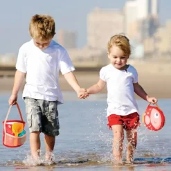 Bolsa de playa con cubo plegable, pala y molde - Hape