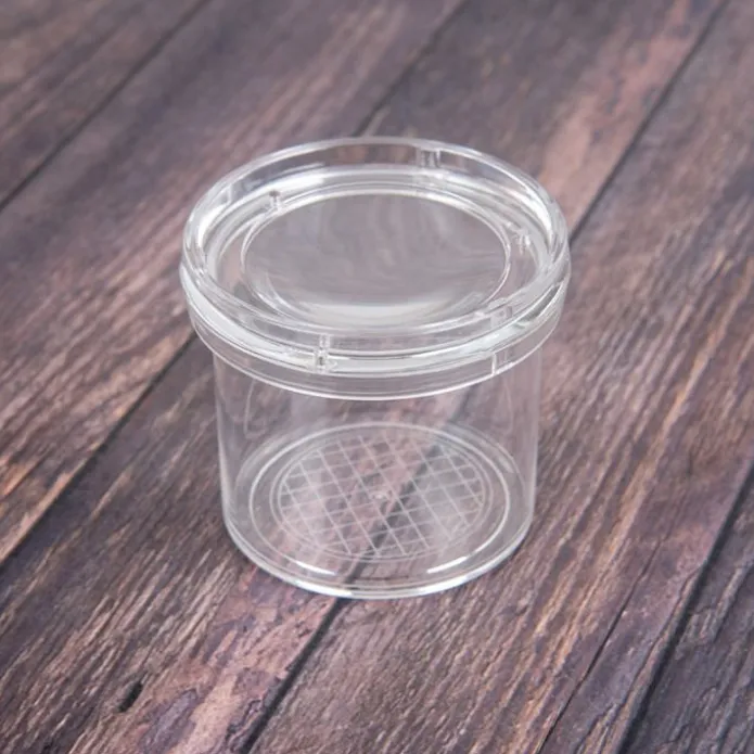 Bote con lupa de plástico para observar insectos - TickiT