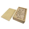 Caja con 273 cubos de madera para la Torre Rosa - Montessori