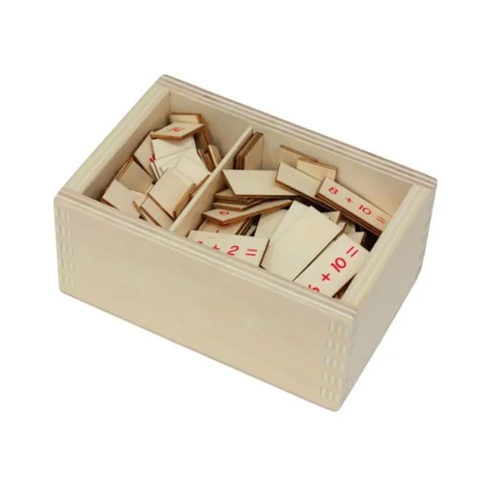 Caja de madera pequeña con operaciones para sumar - Montessori