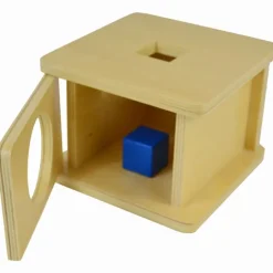 Caja de permanencia de madera con cuadrado - Montessori
