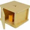 Caja de permanencia de madera con triángulo - Montessori