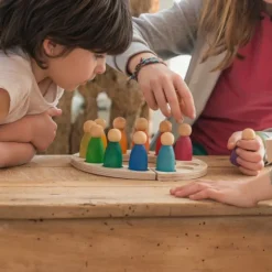 Calendario perpetuo anual de madera con muñecos Nins® Castellano - Grapat
