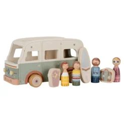 Caravana de madera con 4 muñecos - Little Dutch