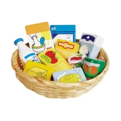 Cesta con 10 alimentos y productos de limpieza - Goki