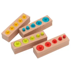 Cilindros de colores con botón Montessori (24) - Edukalu