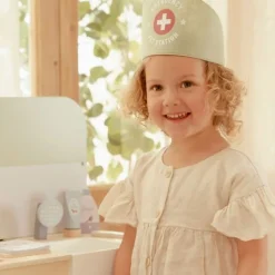 Clínica veterinaria de madera - Little Dutch