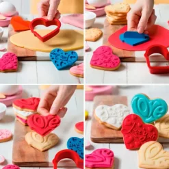 Cortador con 2 marcadores corazones Love - Decora