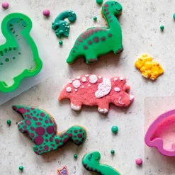 Cortadores y stencils dinosaurios - Decora