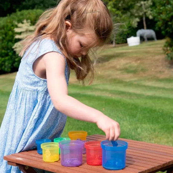 Cubos apilables con orificios para agua de colores translúcidos (9) - TickiT