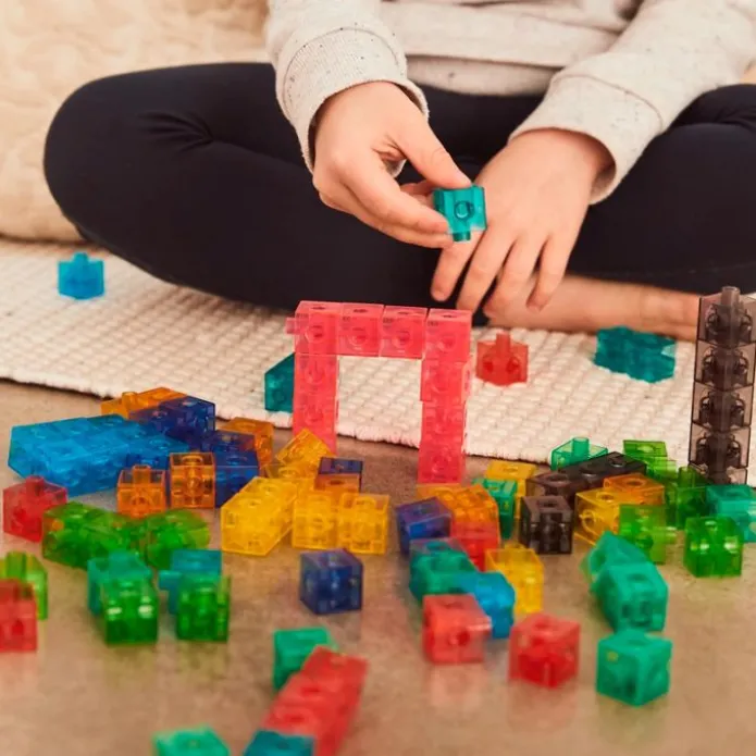 Cubos de colores para construir translúcidos (100) - EDX Education
