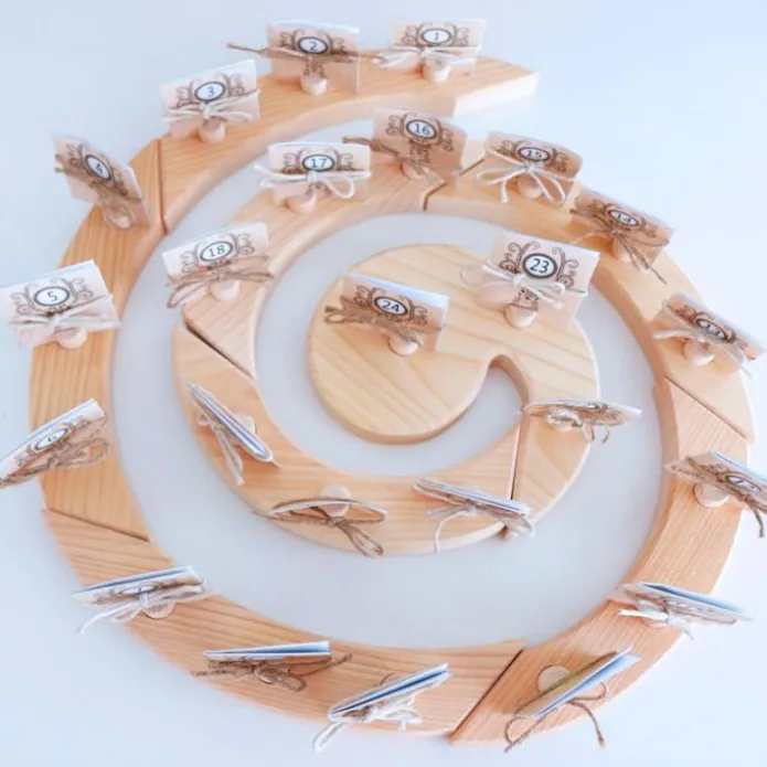 Espiral de madera para cumpleaños y adviento - Grimm's