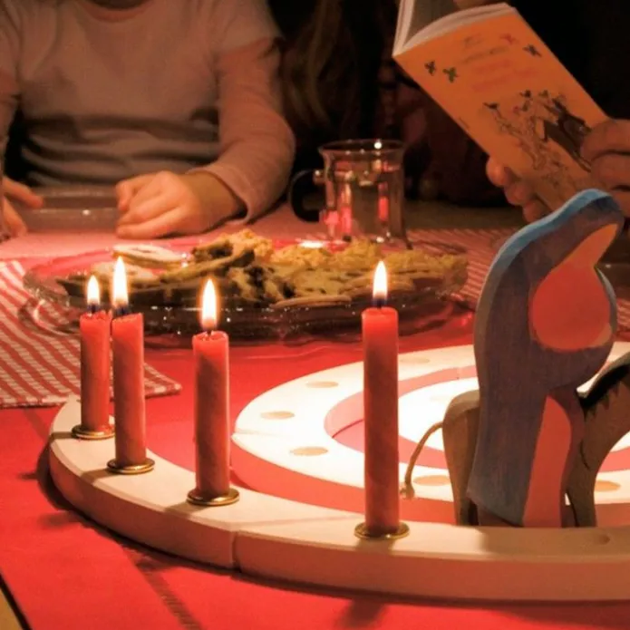 Espiral de madera para cumpleaños y adviento - Grimm's