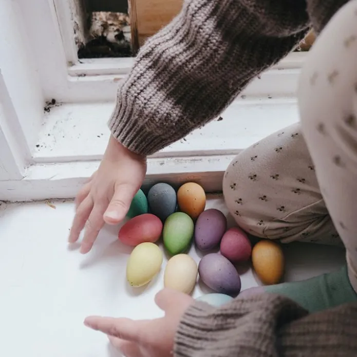 Huevos de madera colores pastel (12) - Grapat