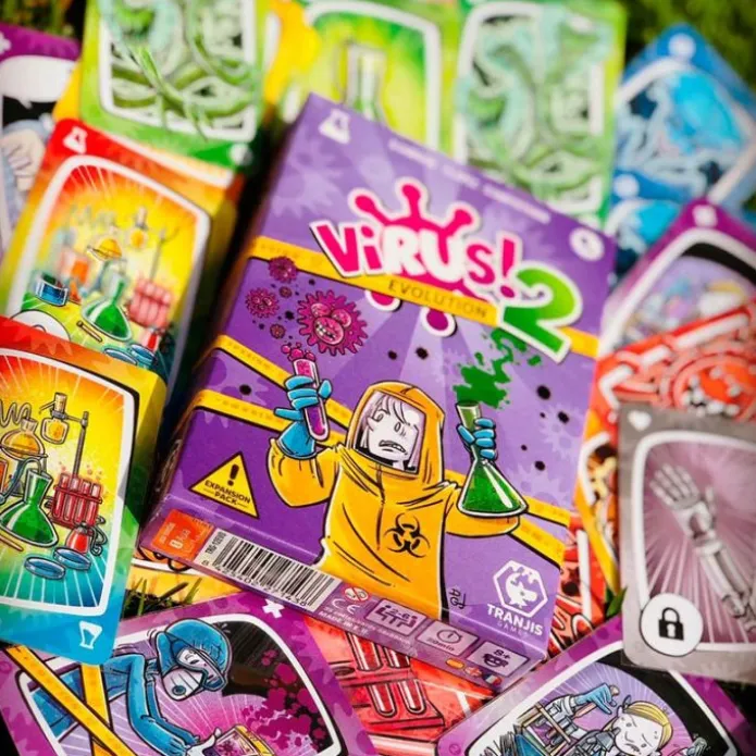 Juego de cartas de estrategia Virus! 2 Evolution - Tranjis Games