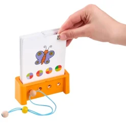 Juego de lógica con 77 acertijos Logic Case +5 - HABA