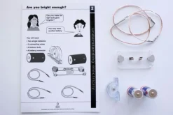 Kit de electricidad con conexiones magnéticas - Commotion Distribution