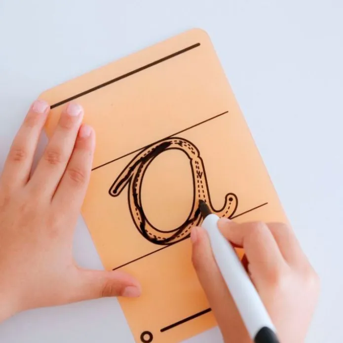 Letras cursivas para escritura Light & Learn - HenBea