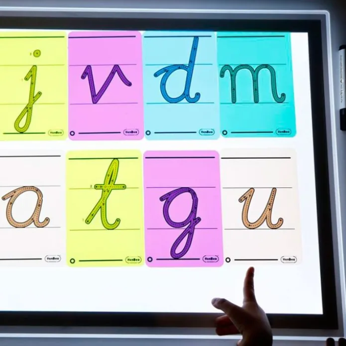 Letras cursivas para escritura Light & Learn - HenBea