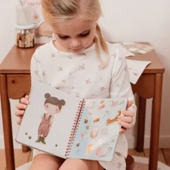 Libro de pegatinas Viste a Rosa Jardín de Hadas - Little Dutch