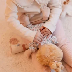 Muñeca bebé Julia con accesorios - Little Dutch