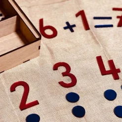 Números y signos Montessori translúcidos (115) - R-cre@