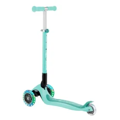 Patinete plegable Primo Foldable verde menta con luces - Globber