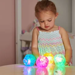 Pelotas sensoriales de colores con luces (4) - TickiT