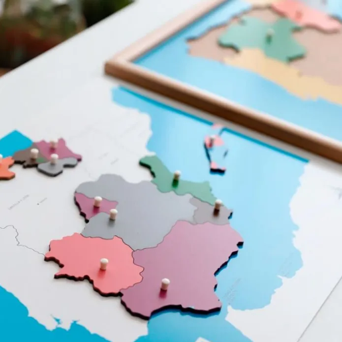 Puzle de madera de España con marco - Montessori