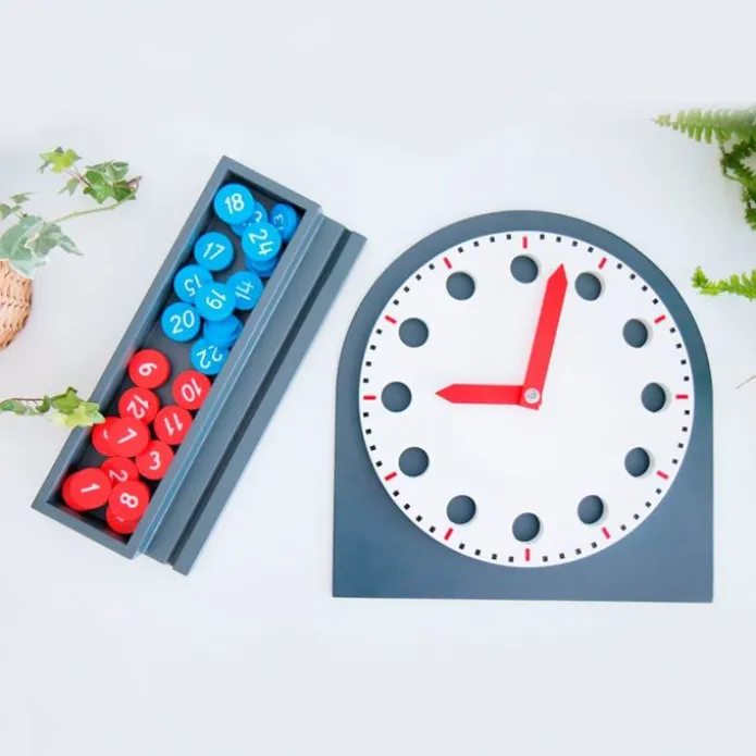 Reloj de madera con manillas móviles - Montessori
