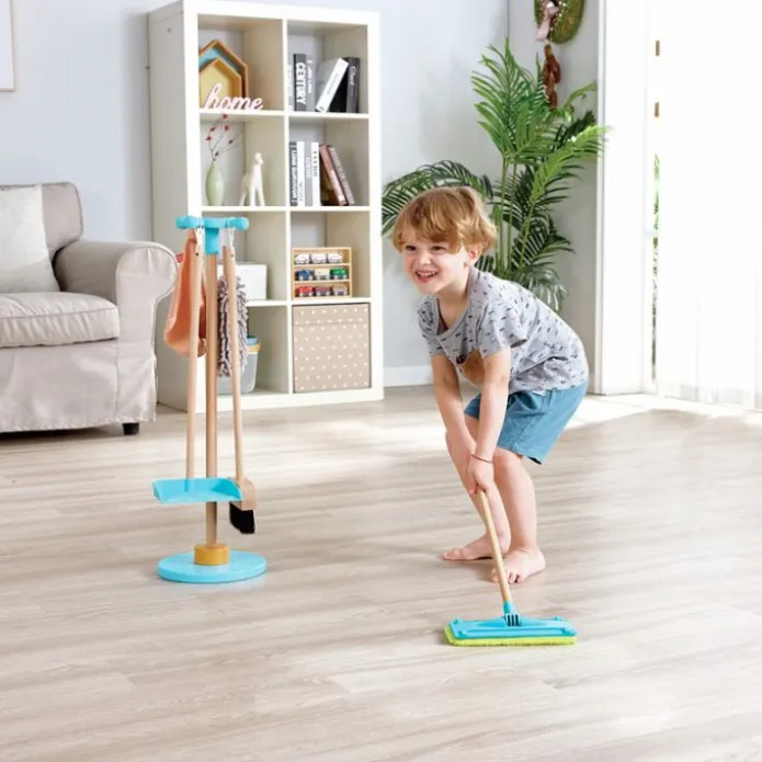 Set de limpieza de madera con soporte - Hape