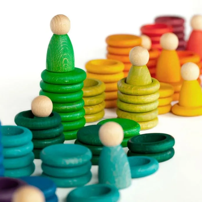 Set de muñecos Nins®, anillas y monedas de madera colores arcoíris y pastel - Grapat