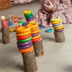 Set de muñecos Nins®, anillas y monedas de madera colores arcoíris y pastel - Grapat