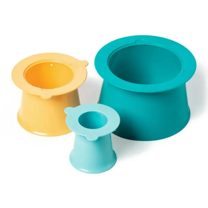 Set 3 moldes apilables para arena y nieve Alto azul, verde y amarillo - Quut