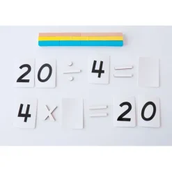 Set tarjetas de madera números y signos aritméticos - Montessori
