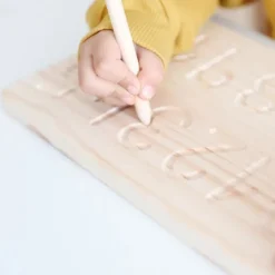Tabla de madera para grafomotricidad números - Ösbru