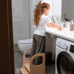 Taburete de aprendizaje de madera con altura ajustable MIIMO - Ette Tete