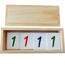 Tarjetas de papel grandes con números 1-9000 - Montessori