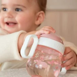 Vaso de aprendizaje con boquilla y asas rosa Jardín de Hadas Mepal - Little Dutch