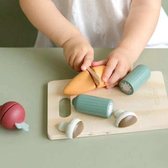 Verduras, cuchillo y tabla de madera para cortar - Little Dutch